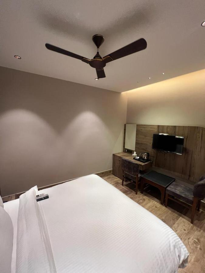 Hotel Ventures Inn Amritsar Exterior photo